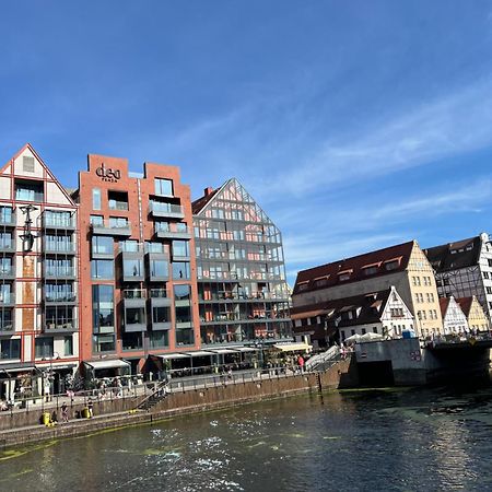 Apartament Chmielna Z Widokiem Na Rzeke Gdańsk Extérieur photo